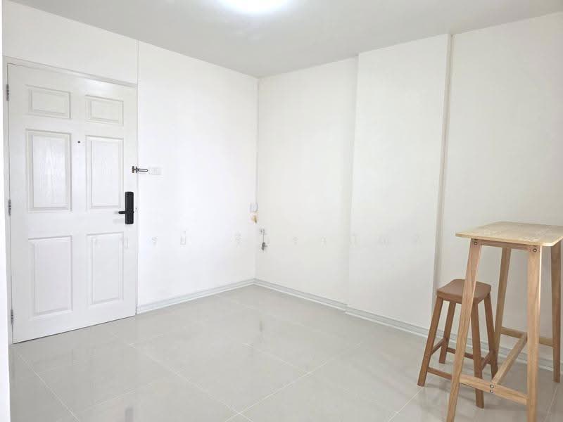 Lumpini Condo Town Bodindecha Ramkhamhaeng, Bangkok, Soi Ramkhamhaeng 43/1, Phlapphla, Wang Thonglang, Bangkok, 1 Bedroom, 28 sqm, Condo For Sale, by วิฑูรย์ รีวราบัณฑิต, 500561960 - DDproperty.com