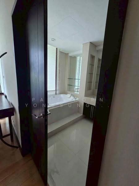The Park Chidlom, Bangkok, 1 Petchaburi Road, Pathum Wan, Bangkok, 3 Bedrooms, 258 sqm, Condo For Rent, by Pattaporn Yongsungnone, 500561972 - DDproperty.com