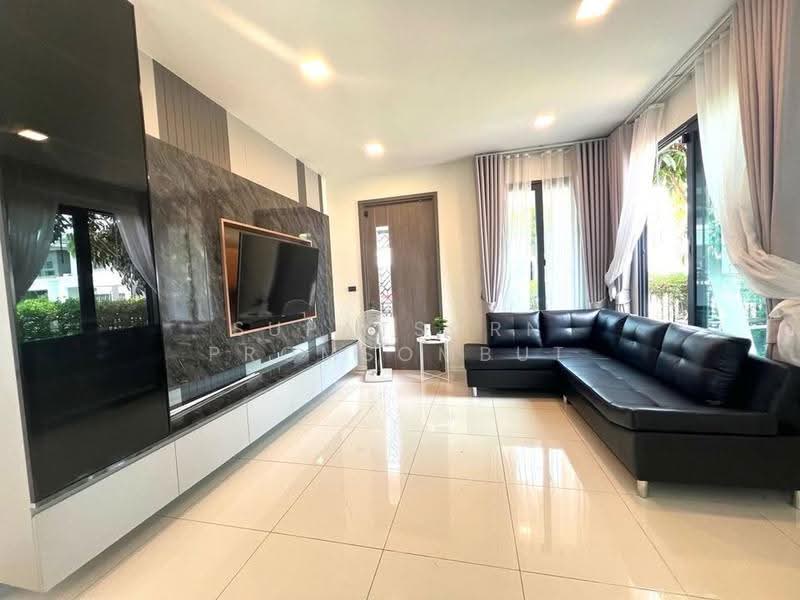 Britania Bangna-KM.12, Samut Prakan, Bang Na-Chonburi Expressway, Bangphli Yai, Bang Plee, Samut Prakan, 4 Bedrooms, 255 sqm, Single Detached House For Rent, by Supatsorn Promsombut, 500562021 - DDproperty.com