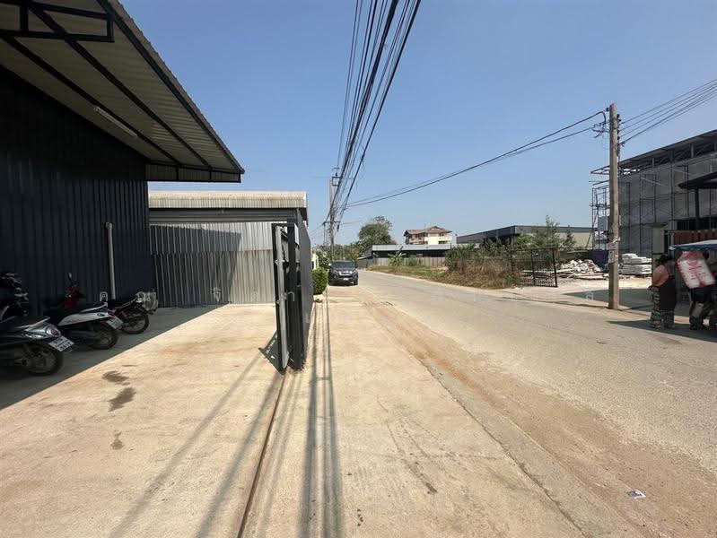 โกดัง 1 ชั้น 98 ตร.ว. โกดัง ซอยหมู่บ้านรัชธานี2 ถนนเทพารักษ์, Samut Prakan, ถนนเทพารักษ์, Bangphli Yai, Bang Plee, Samut Prakan, , 240 sqm, Warehouse/Factory For Sale, by คุณ จิดาภา พันธุกุล (แอม), 500562035 - DDproperty.com