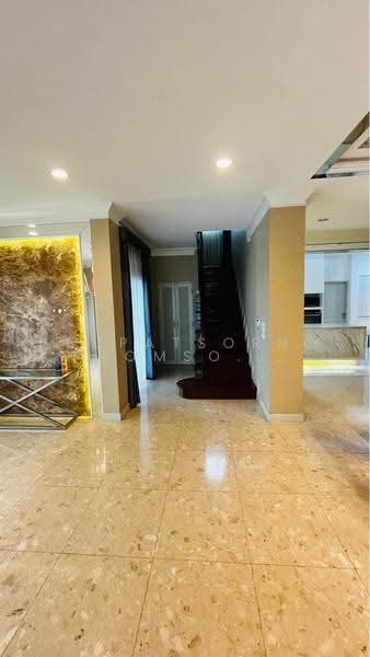 Grand Bangkok Boulevard Rama 9 - Srinakarindra, bangkok, Krungthep Kritha 17 Alley, Thap Chang, Saphan Sung, Bangkok, 5 Bedrooms, 450 sqm, Single Detached House For Rent, by Supatsorn Promsombut, 500562062 - DDproperty.com