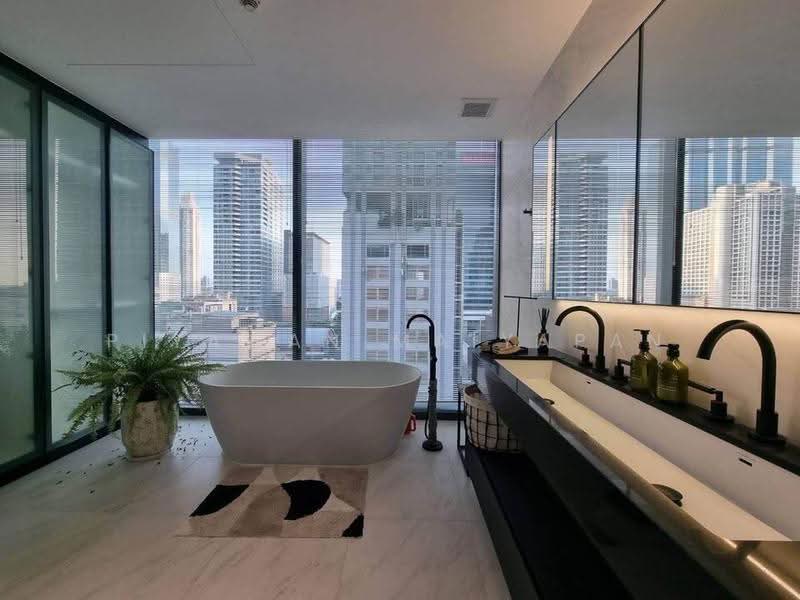 Tait Sathorn 12, Bangkok, Soi Sathorn 12, Sathorn Road, Silom, Bang Rak, Bangkok, 2 Bedrooms, 98 sqm, Condo For Rent, by Piyawan Maiyapan, 500562079 - DDproperty.com