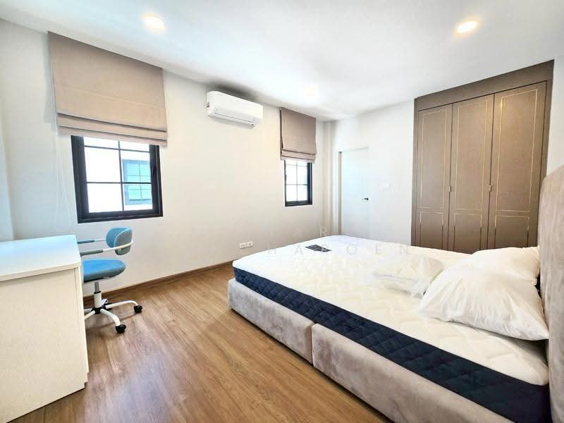 Centro Bangna, Samut Prakan, 111 Soi 3, Bang Kaeo, Bang Plee, Samut Prakan, 4 Bedrooms, 330 sqm, Single Detached House For Rent, by Maiyara Juancharoen, 500562093 - DDproperty.com
