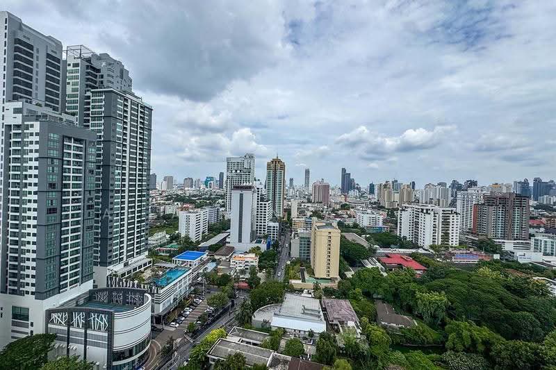  ดี.เอส. ทาวเวอร์ 1 สุขุมวิท 33, กรุงเทพ, ซอยพร้อมจิตร, คลองตันเหนือ, วัฒนา, กรุงเทพ, 250 ตร.ม., คอนโด ให้เช่า, โดย Ailada Ngamsri, 500562101 - DDproperty.com