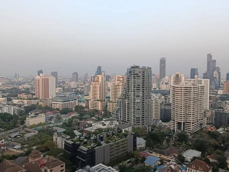 Baan Suanpetch, Bangkok, 18 Soi Sukhumvit 39, Khlong Tan Nua, Watthana, Bangkok, 2 Bedrooms, 133 sqm, Condo For Rent, by Pattaporn Yongsungnone, 500562106 - DDproperty.com