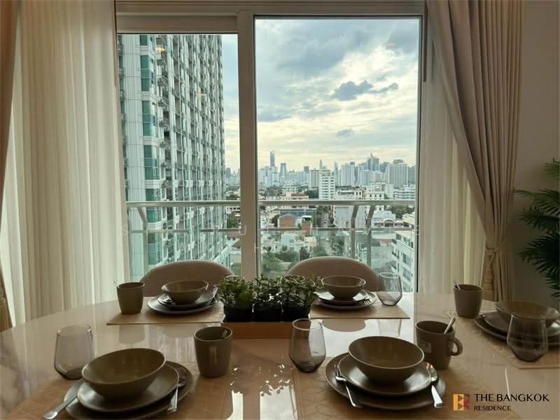 The Height, Bangkok, Soi Sukhumvit 55, Khlong Tan Nua, Watthana, Bangkok, 3 Bedrooms, 165 sqm, Condo For Sale, by Sirirut Havee Akehurst, 500562195 - DDproperty.com