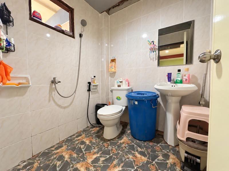 Monthathip Bangkham, Nakhon Pathom, Bang Khaem, Muang Nakhon Pathom, Nakhon Pathom, 3 Bedrooms, 130 sqm, Townhouse For Sale, by บริษัท เอชแอล แอสเซท จำกัด, 500562206 - DDproperty.com