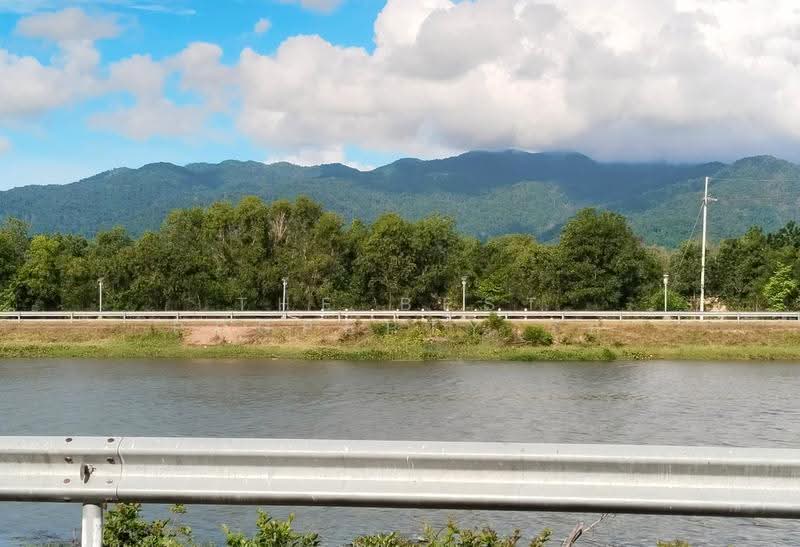 ที่ดินเกาะขวาง จันทบุรี, จันทบุรี, เกาะขวาง, เมืองจันทบุรี, จันทบุรี, 4,200 ตร.ม., ที่ดิน ขาย, โดย The Best Property รัก, 500562286 - DDproperty.com