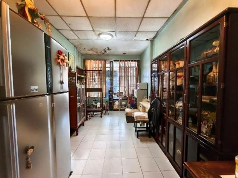 หมู่บ้านฮอลลีวู้ด อ่อนนุช 17, Bangkok, Suan Luang, Suan Luang, Bangkok, 3 Bedrooms, 100 sqm, Semi-Detached House (Twin House) For Sale, by The Best Property ไซอิ๋ว, 500562294 - DDproperty.com