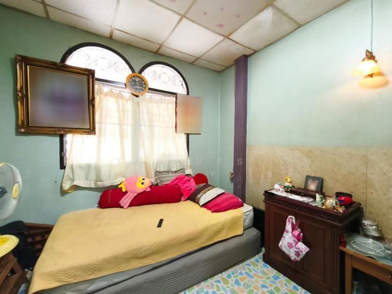 หมู่บ้านฮอลลีวู้ด อ่อนนุช 17, Bangkok, Suan Luang, Suan Luang, Bangkok, 3 Bedrooms, 100 sqm, Semi-Detached House (Twin House) For Sale, by The Best Property ไซอิ๋ว, 500562294 - DDproperty.com