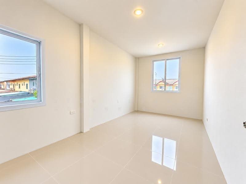 Monthathip Bang Khaem, Nakhon Pathom, Bang Khaem, Muang Nakhon Pathom, Nakhon Pathom, 3 Bedrooms, 100 sqm, Townhouse For Sale, by บริษัท เอชแอล แอสเซท จำกัด, 500562302 - DDproperty.com