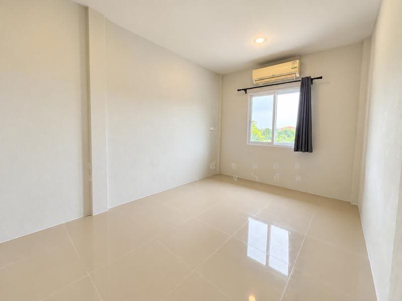 Monthathip Bang Khaem, Nakhon Pathom, Bang Khaem, Muang Nakhon Pathom, Nakhon Pathom, 3 Bedrooms, 100 sqm, Townhouse For Sale, by บริษัท เอชแอล แอสเซท จำกัด, 500562302 - DDproperty.com