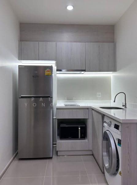 Life Asoke, Bangkok, Asoke-Dindang Road, Bang Kapi, Huai Khwang, Bangkok, 1 Bedroom, 35 sqm, Condo For Rent, by Pattaporn Yongsungnone, 500562304 - DDproperty.com