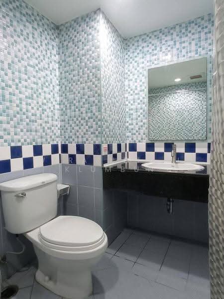 Lumpini Place Rama 4-Sathorn, Bangkok, 164 Soi Sri Bamphen, Chong Nonsi, Yan Nawa, Bangkok, 2 Bedrooms, 67 sqm, Condo For Rent, by Woraruethai Klumbun, 500562326 - DDproperty.com