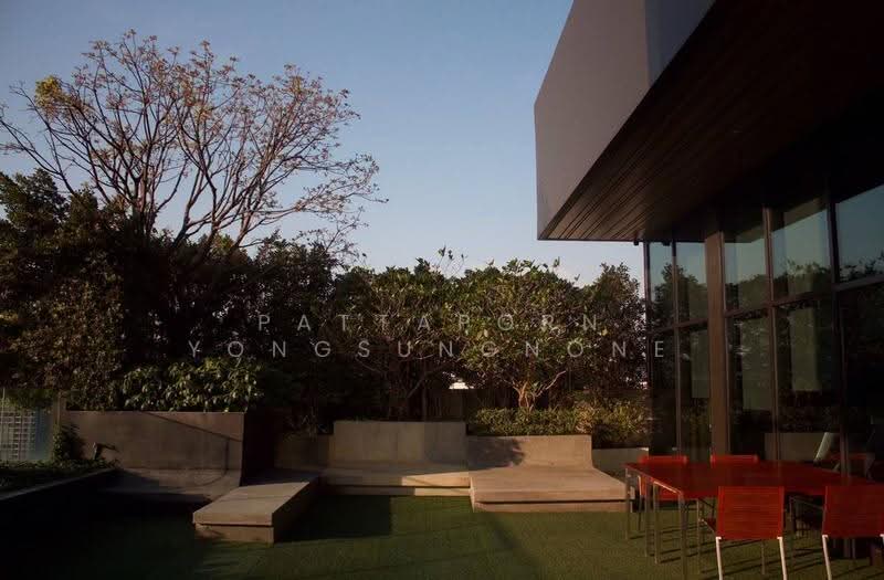 Rhythm Ekkamai, Bangkok, 11 Soi Sukhumvit 63, Khlongtoei Nua, Watthana, Bangkok, 1 Bedroom, 38 sqm, Condo For Rent, by Pattaporn Yongsungnone, 500562337 - DDproperty.com