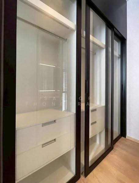 Noble Around Sukhumvit 33, Bangkok, 17 Soi Sukhumvit 33, Khlong Tan Nua, Watthana, Bangkok, 1 Bedroom, 34 sqm, Condo For Rent, by Sannop Phongpraphan, 500562379 - DDproperty.com