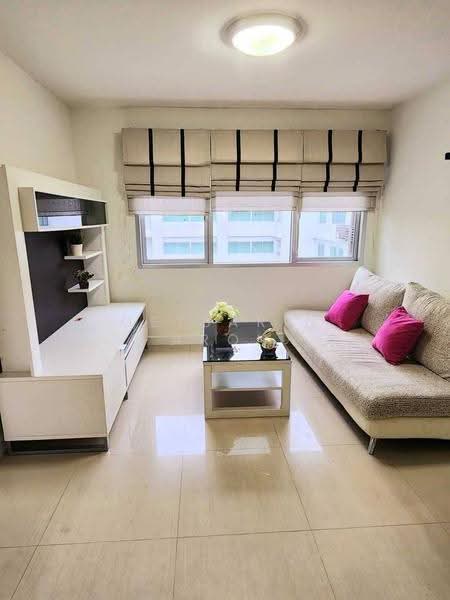 Condo One Thonglor Station, Bangkok, Soi Sukhumvit 40, Phra Kanong, Khlong Toei, Bangkok, 1 Bedroom, 50 sqm, Condo For Rent, by Getsarin Aron, 500562394 - DDproperty.com