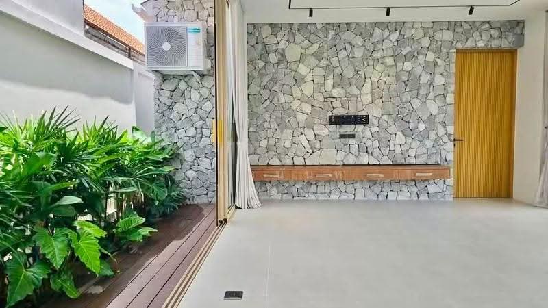 Pool Villa PattayaChaiyapruek, Pattaya, Chon Buri (Pattaya), Nong Pru, Bang Lamung (Pattaya), Chon Buri (Pattaya), 3 Bedrooms, 180 sqm, Villa For Sale, by พัทธนันท์ เชาวโรจน์วรกุล, 500562397 - DDproperty.com