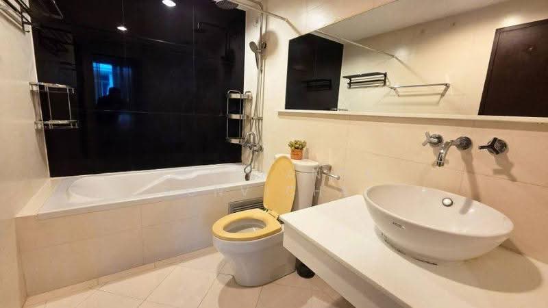 The Address Sukhumvit 42, Bangkok, 39 Soi Barbot 1, Sukhumvit Road, Phra Kanong, Khlong Toei, Bangkok, 1 Bedroom, 46 sqm, Condo For Sale, by Kornkanok Sonvichai, 500562413 - DDproperty.com
