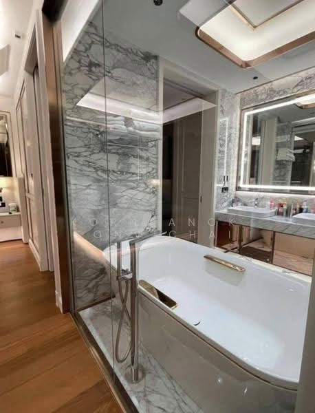 The Esse at Singha Complex, Bangkok, 1788 New Petchaburi Rd, Khlongtoei Nua, Watthana, Bangkok, 3 Bedrooms, 244 sqm, Condo For Rent, by Kornkanok Sonvichai, 500562430 - DDproperty.com