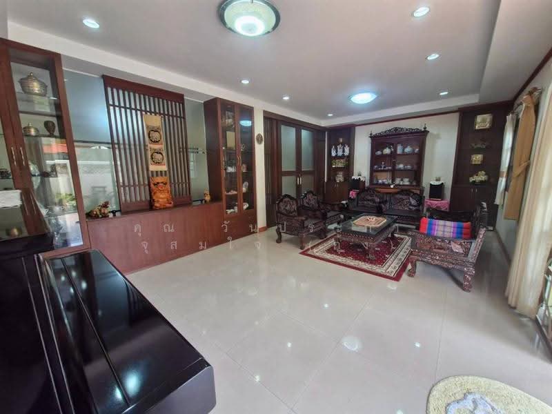 บ้านเดี่ยว 2 ชั้น 125 ตร.ว. ใกล้เรือนมะขามคู่ ใกล้โรงเรียนอัมพรไพศาล ซอยสุขาประชาสรรค์3 ซอย 26, Nonthaburi, ถนนติวานนท์, Bang Phut, Pak Kret, Nonthaburi, 3 Bedrooms, 230 sqm, Single Detached House For Sale, by คุณ วันประภา จุสมใจ (กุ้ง), 500562432 - DDproperty.com