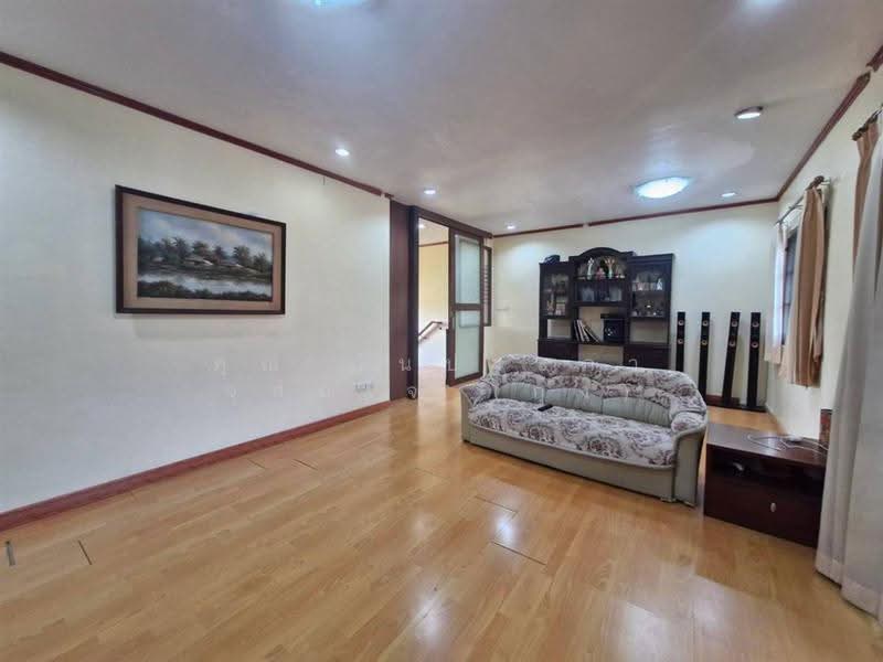 บ้านเดี่ยว 2 ชั้น 125 ตร.ว. ใกล้เรือนมะขามคู่ ใกล้โรงเรียนอัมพรไพศาล ซอยสุขาประชาสรรค์3 ซอย 26, นนทบุรี, ถนนติวานนท์, บางพูด, ปากเกร็ด, นนทบุรี, 230 ตร.ม., บ้านเดี่ยว ขาย, โดย คุณ วันประภา จุสมใจ (กุ้ง), 500562432 - DDproperty.com
