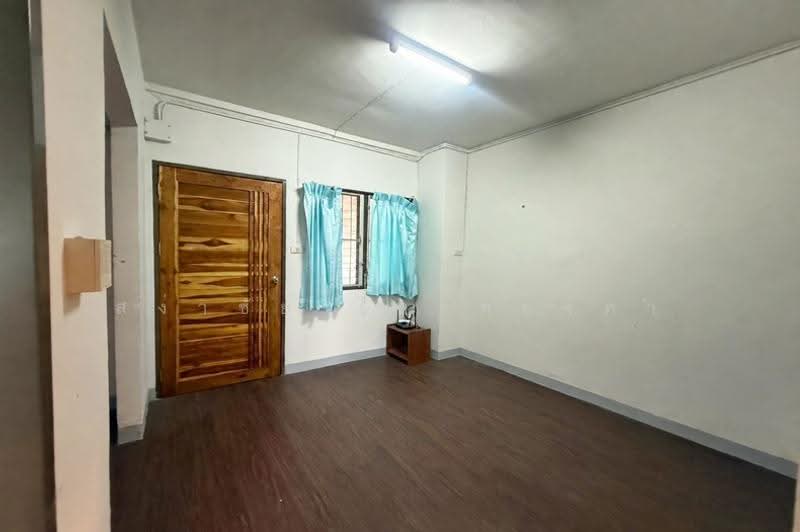 Baan Ua-Athorn Hathairat, Bangkok, Hathai Rat Road, Bang Chun, Khlong Sam Wa, Bangkok, 2 Bedrooms, 33 sqm, Condo For Sale, by สง่าชัย ไทรทองคำ, 500562467 - DDproperty.com