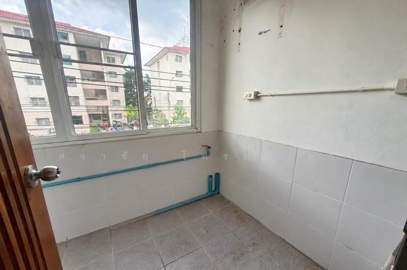 Baan Ua-Athorn Hathairat, Bangkok, Hathai Rat Road, Bang Chun, Khlong Sam Wa, Bangkok, 2 Bedrooms, 33 sqm, Condo For Sale, by สง่าชัย ไทรทองคำ, 500562467 - DDproperty.com
