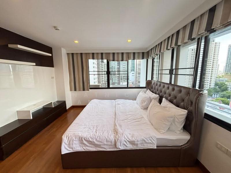 Acadamia Grand Tower, Bangkok, Soi Sukhumvit 43, Khlong Tan Nua, Watthana, Bangkok, 2 Bedrooms, 120 sqm, Condo For Rent, by Natnicha Kwancharoen, 500562489 - DDproperty.com