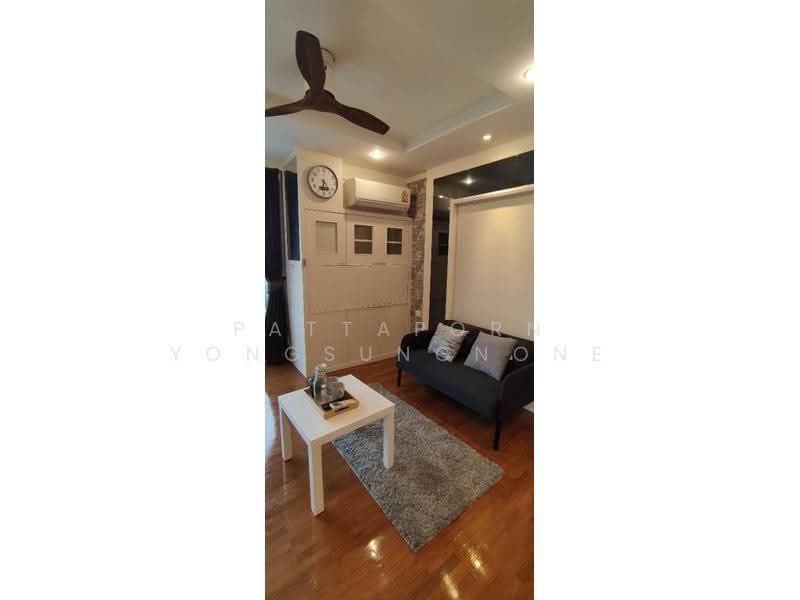 Baan Siri Sathorn, Bangkok, 10 Yen Akat 1 Alley, Thung Maha Mek, Sathon, Bangkok, 1 Bedroom, 38 sqm, Condo For Rent, by Pattaporn Yongsungnone, 500562491 - DDproperty.com