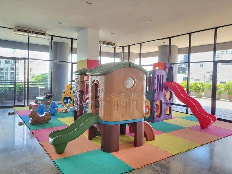 Acadamia Grand Tower : อคาเดเมีย แกรนด์ ทาวเวอร์, กรุงเทพ, ซอย สุขุมวิท 43, คลองตันเหนือ, วัฒนา, กรุงเทพ, 150 ตร.ม., คอนโด ให้เช่า, โดย Kornkanok Sonvichai, 500562517 - DDproperty.com