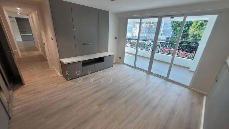 GM Residence, Bangkok, Soi Ekkamai 18, Khlong Tan Nua, Watthana, Bangkok, 4 Bedrooms, 280 sqm, Apartment For Rent, by Kornkanok Sonvichai, 500562535 - DDproperty.com