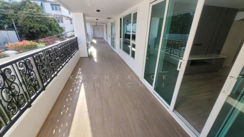 GM Residence, Bangkok, Soi Ekkamai 18, Khlong Tan Nua, Watthana, Bangkok, 4 Bedrooms, 280 sqm, Apartment For Rent, by Kornkanok Sonvichai, 500562535 - DDproperty.com