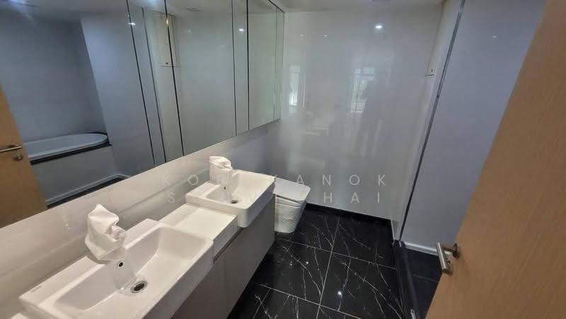 GM Residence, Bangkok, Soi Ekkamai 18, Khlong Tan Nua, Watthana, Bangkok, 4 Bedrooms, 280 sqm, Apartment For Rent, by Kornkanok Sonvichai, 500562535 - DDproperty.com