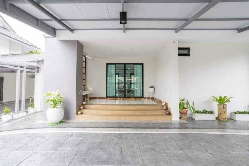 บ้านสวยให้เช่า – ใกล้โลตัสหางดง เพียง 5 นาที ค่าเช่า 95,000 บาท / เดือน รหัสทรัพย์ : No.9H1102, เชียงใหม่, ป่าแดด, เมืองเชียงใหม่, เชียงใหม่, 200 ตร.ม., บ้านเดี่ยว ให้เช่า, โดย Baandeedee Chiangmai, 500562575 - DDproperty.com