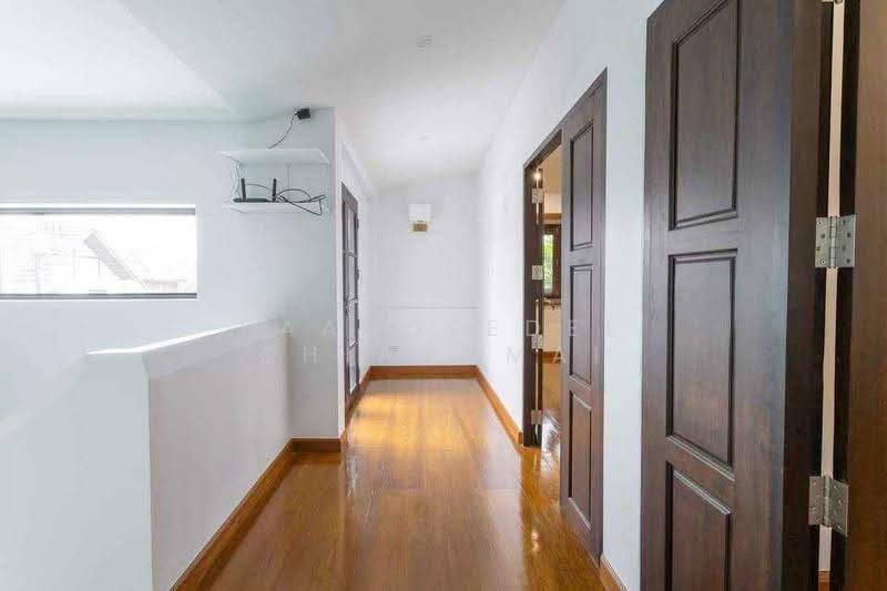 A house for rent near Lotus Hangdong, Chiang Mai Rental Price: 95,000 THB / month Property No.9H1102, Chiang Mai, Pa Daet, Muang Chiang Mai, Chiang Mai, 7 Bedrooms, 200 sqm, Single Detached House For Rent, by Baandeedee Chiangmai, 500562575 - DDproperty.com