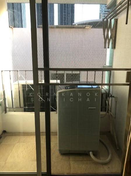 The Clover Thonglor Residence, Bangkok, Soi Sukhumvit 55, Khlong Tan Nua, Watthana, Bangkok, 1 Bedroom, 36 sqm, Condo For Rent, by Kornkanok Sonvichai, 500562588 - DDproperty.com