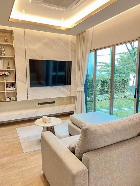Bangkok Boulevard Signature Ladprao-Serithai, Bangkok, Soi Seri Thai 9, Seri Thai Road, Khlong Kum, Bueng Kum, Bangkok, 4 Bedrooms, 345 sqm, Single Detached House For Sale, by Rasita Maneelam, 500562652 - DDproperty.com