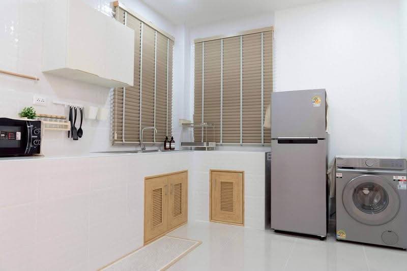 Private Pool Villa for Rent in Saraphi, Chiang Mai, chiang-mai, Saraphi, Chiang Mai, 4 Bedrooms, 280 sqm, Single Detached House For Rent, by ISAAC WEE, 500562654 - DDproperty.com