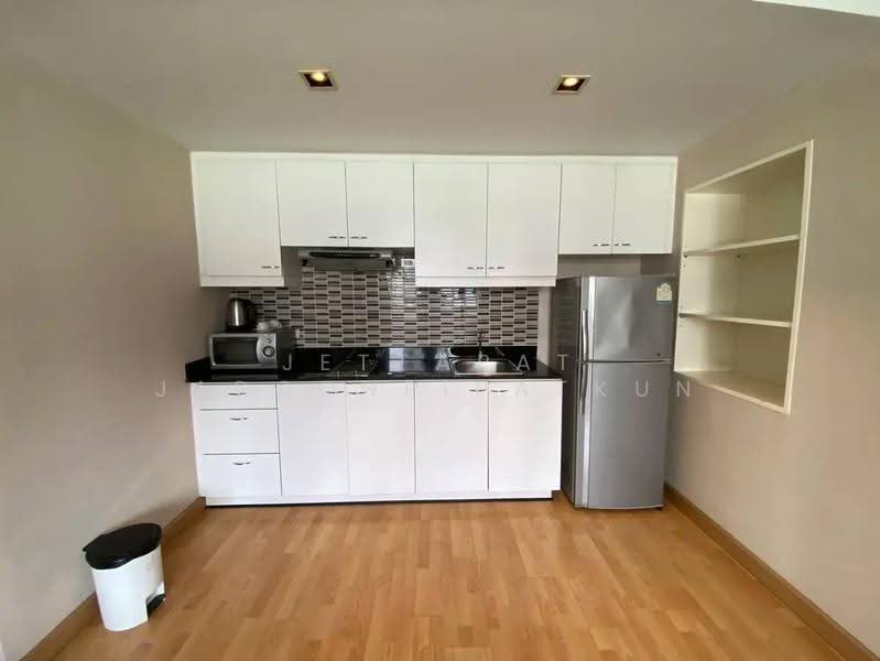 Nantiruj Tower apartment, Bangkok, 71 Sukhumvit Soi 8, Khlong Toei, Bangkok, 1 Bedroom, 94 sqm, Apartment For Rent, by Jettapat Jaroonpipatkun, 500562664 - DDproperty.com