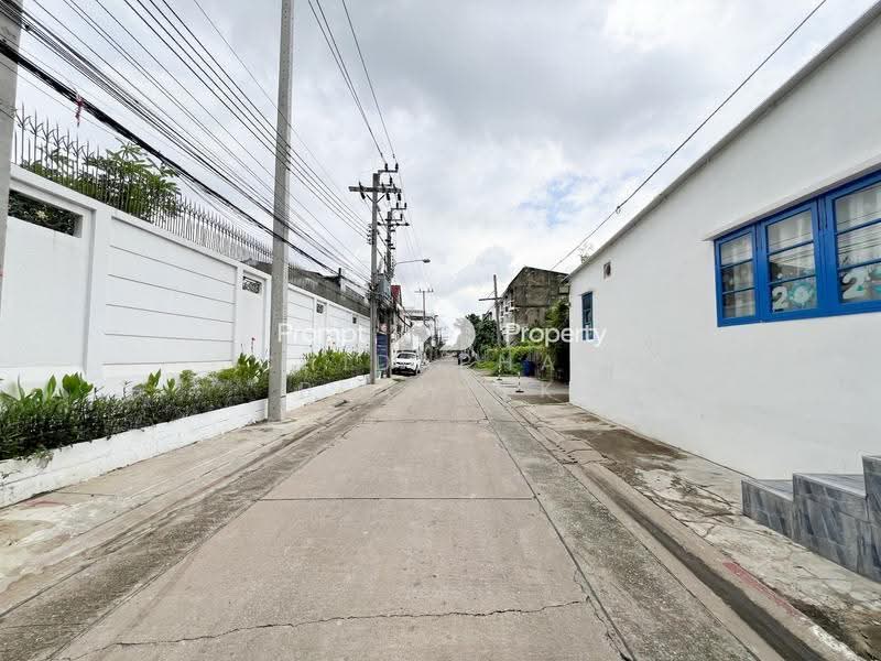 Large Land Plot with a 10-Story Building for Sale on Sukhumvit Road, Bangkok, สุขุมวิท, Bang Chak, Phra Khanong, Bangkok, , 4,989 sqm, Business For Sale, by Chidaphar Beawlek, 500562682 - DDproperty.com