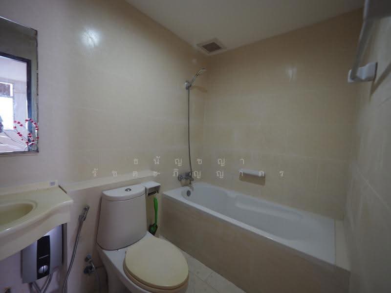 Baan Klang Krung Resort (Ratchada 7), Bangkok, 7 Ratchadaphisek Road, Din Daeng, Bangkok, 2 Bedrooms, 101 sqm, Condo For Sale, by Tanunchaya Ratchatapinyaporn, 500562696 - DDproperty.com