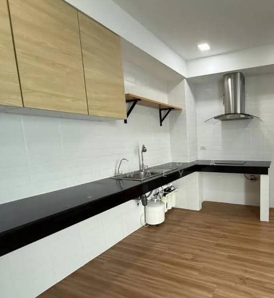 Supalai Prima Riva (Residential), Bangkok, Rama 3 Road, Chong Nonsi, Yan Nawa, Bangkok, 5 Bedrooms, 225 sqm, Condo For Rent, by Muhammad-ameen Waeyusoh, 500562712 - DDproperty.com