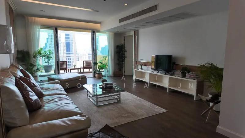 Wilshire Condominium, Bangkok, 80 Soi Sukhimvit 22, Khlong Toei, Bangkok, 4 Bedrooms, 300 sqm, Condo For Rent, by Jettapat Jaroonpipatkun, 500562729 - DDproperty.com