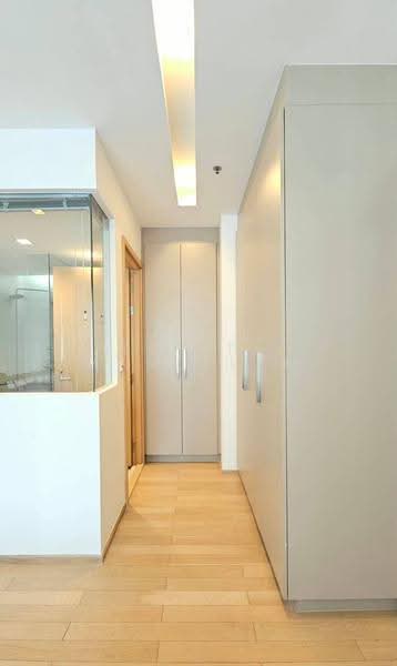 Siri At Sukhumvit, Bangkok, 902 Sukhumvit Road, Phra Kanong, Khlong Toei, Bangkok, 1 Bedroom, 51 sqm, Condo For Sale, by Rasita Maneelam, 500562783 - DDproperty.com