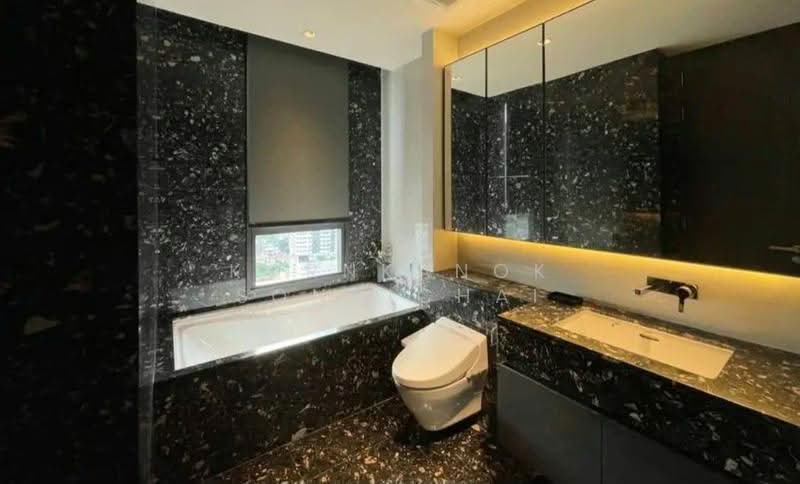 BEATNIQ Sukhumvit 32, Bangkok, Soi Sukhumvit 32, Sukhumvit Road, Khong Tan, Khlong Toei, Bangkok, 1 Bedroom, 60 sqm, Condo For Rent, by Kornkanok Sonvichai, 500562834 - DDproperty.com