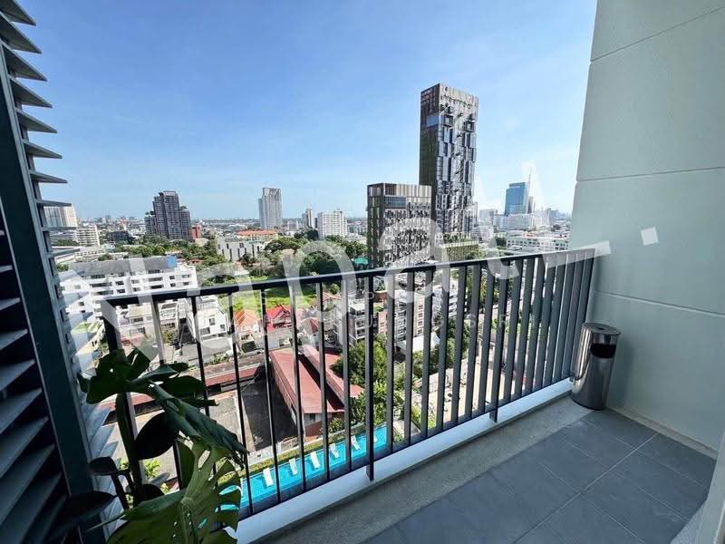 Siri At Sukhumvit, Bangkok, 902 Sukhumvit Road, Phra Kanong, Khlong Toei, Bangkok, 2 Bedrooms, 69 sqm, Condo For Rent, by Sompob Buaparungsri, 500562850 - DDproperty.com