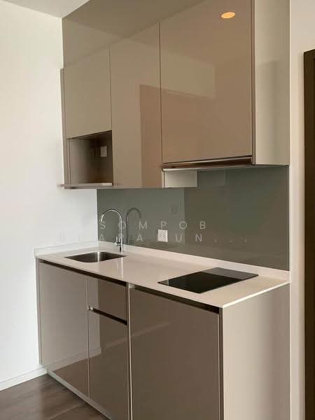 Whizdom Essence, Bangkok, 5 Piyabutr 1 Alley, Bang Chak, Phra Khanong, Bangkok, 1 Bedroom, 34 sqm, Condo For Rent, by Sompob Buaparungsri, 500562857 - DDproperty.com