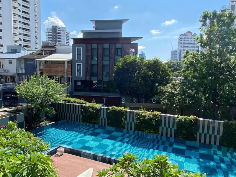 Via BOTANI, Bangkok, 36 Soi Sukhumvit 47, Sukhumvit Road, Khlong Tan Nua, Watthana, Bangkok, 2 Bedrooms, 75 sqm, Condo For Rent, by Jurarat Srichat, 500562867 - DDproperty.com