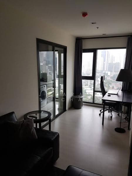 Rhythm Sukhumvit 36-38 : ริทึ่ม สุขุมวิท 36-38, กรุงเทพ, 55 ซอยสุขุมวิท 36 ถนนสุขุมวิท, พระโขนง, คลองเตย, กรุงเทพ, 33 ตร.ม., คอนโด ให้เช่า, โดย Jurarat Srichat, 500563029 - DDproperty.com